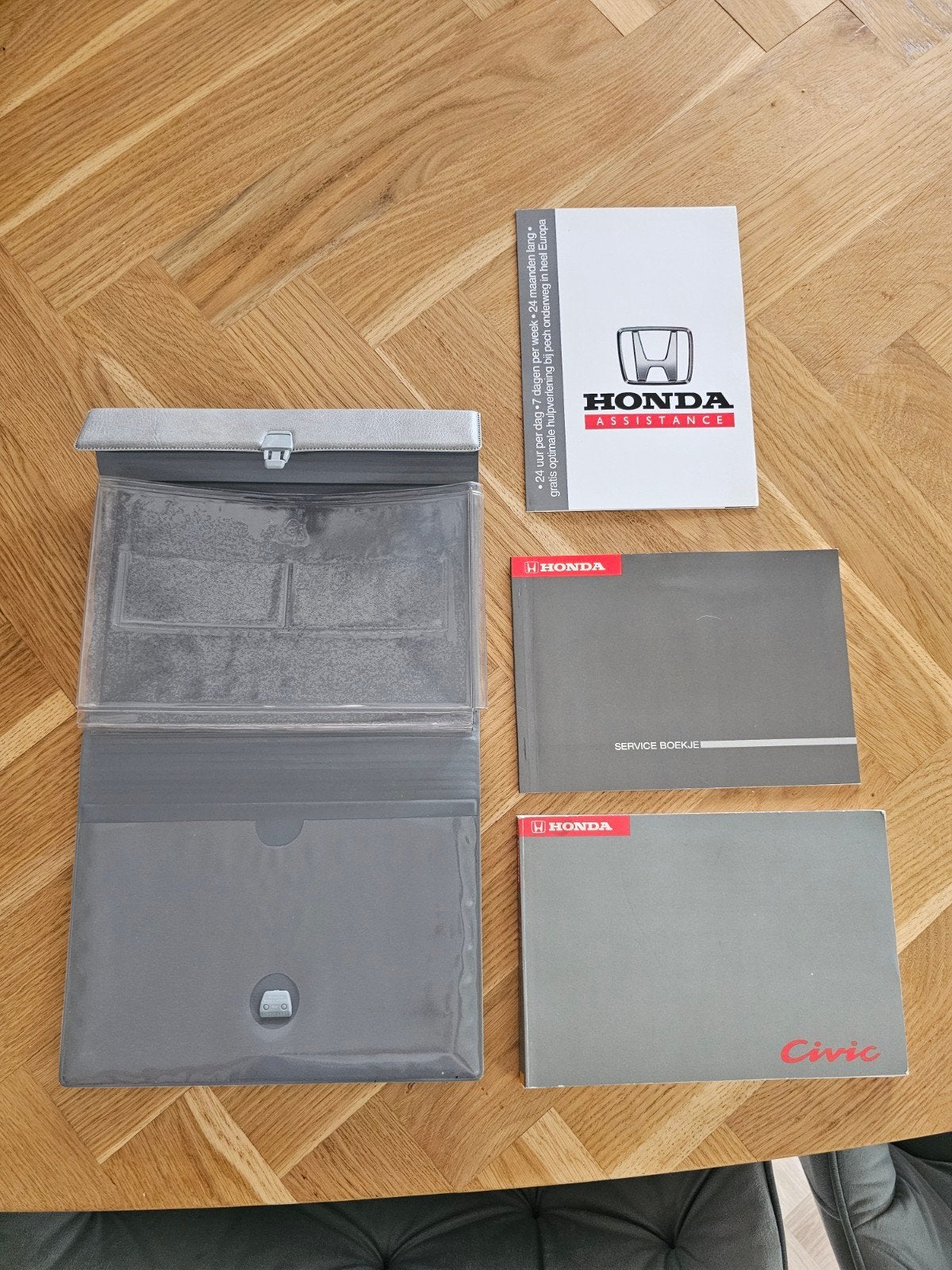 Originele Honda map met Honda Civic instructieboekje, Auto diversen, Handleidingen en Instructieboekjes, Ophalen of Verzenden