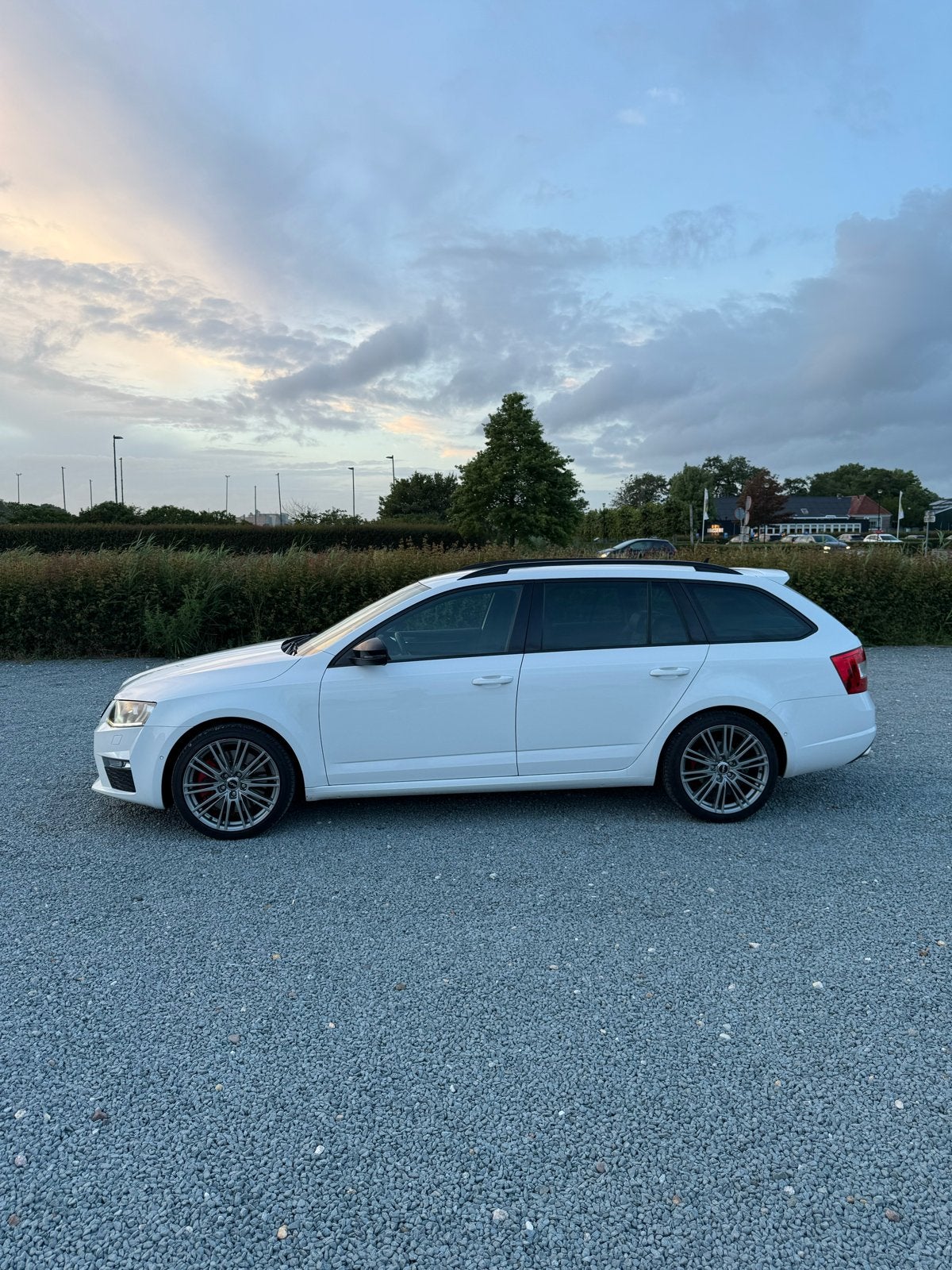 Skoda Octavia 2.0 TSI 162KW DSG 2013 Wit, Auto's, Skoda, 730 kg, 4 cilinders, 1984 cc, Leder en Stof