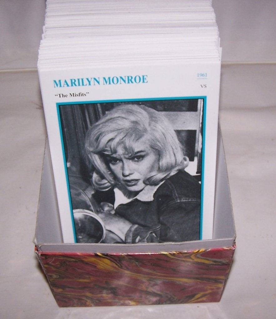 Collectie van +/- 450 kaarten met foto's van filmsterren., Ophalen of Verzenden, Zo goed als nieuw, Film, Foto of Kaart