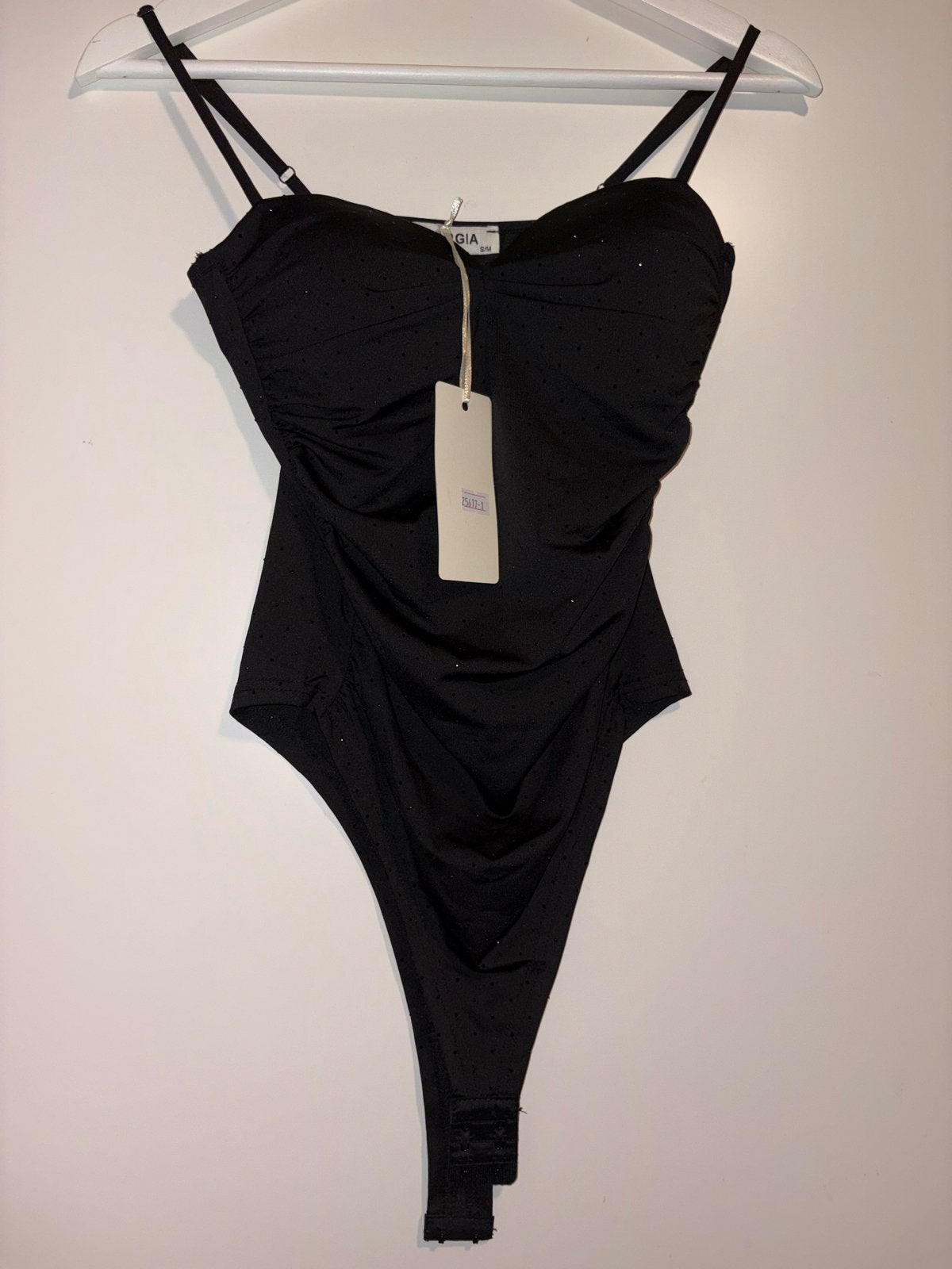 Mooie zwarte body met subtiele glitters, Kleding | Dames, Ophalen of Verzenden, Zwart, Body of Korset