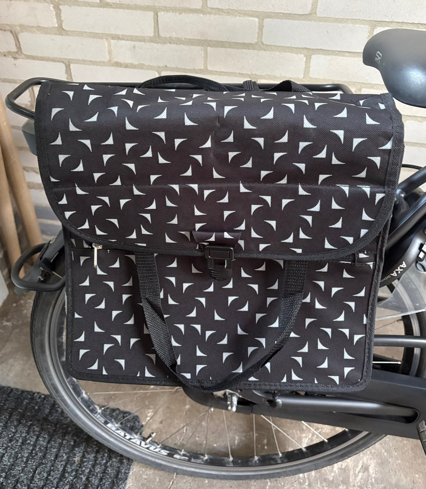 Fietstas enkel zwart zgan, Fietsen en Brommers, Fietsaccessoires | Fietstassen, Ophalen of Verzenden, Zo goed als nieuw