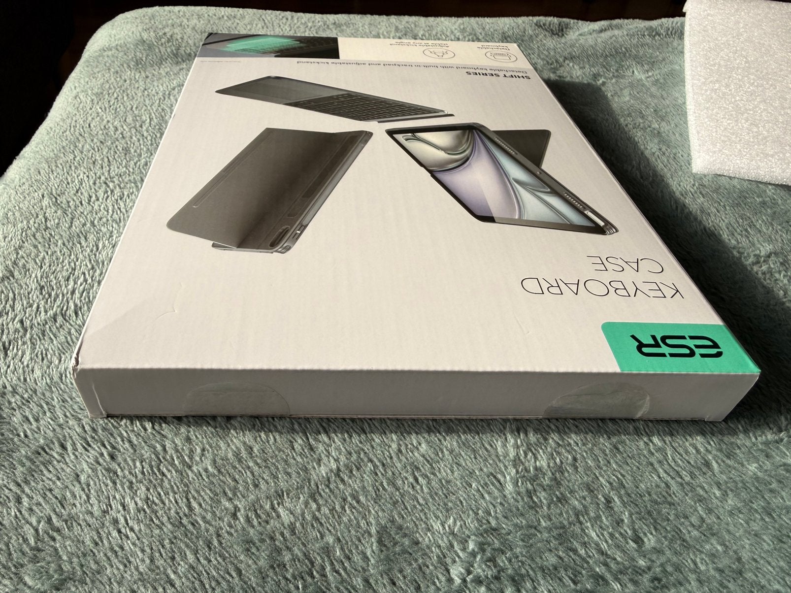 ESR Shift Keyboard Case for iPad Pro M4/M5 – New Sealed, Ophalen of Verzenden, Nieuw, 11 inch, Apple iPad
