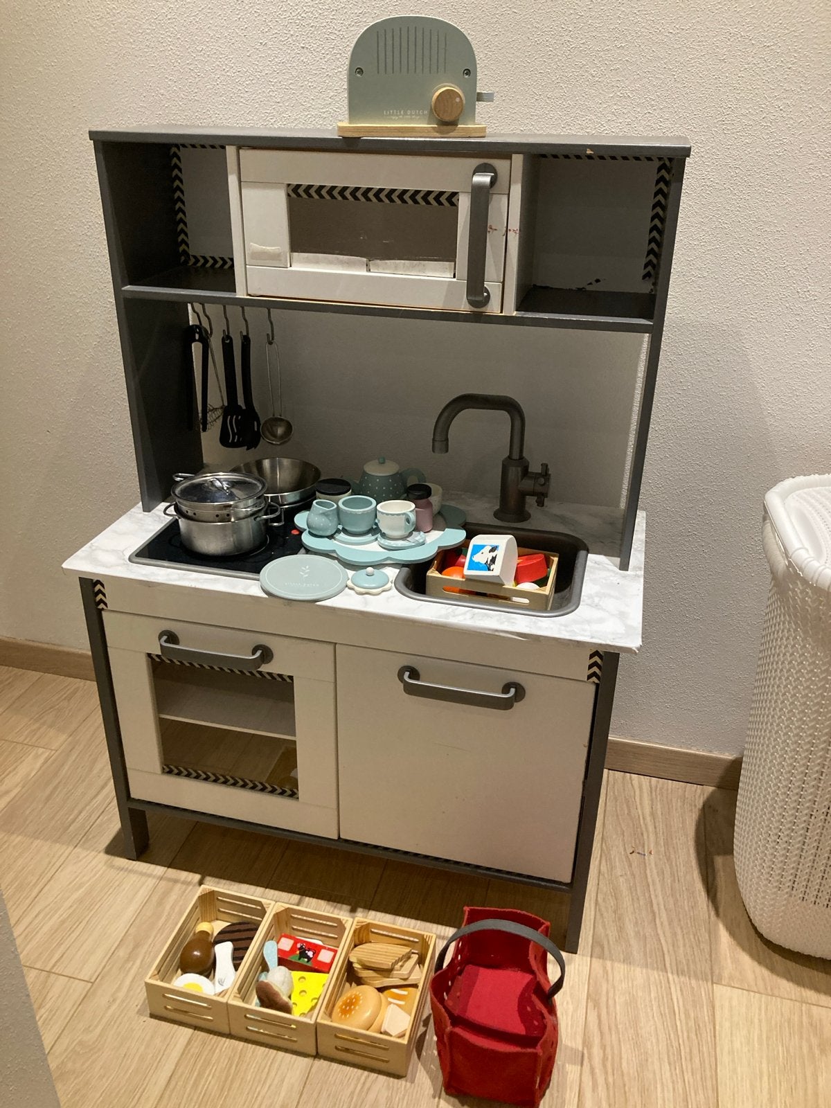 Kinderkeukentje met veel accessoires, Ophalen, Gebruikt, Hout, Speelkeuken