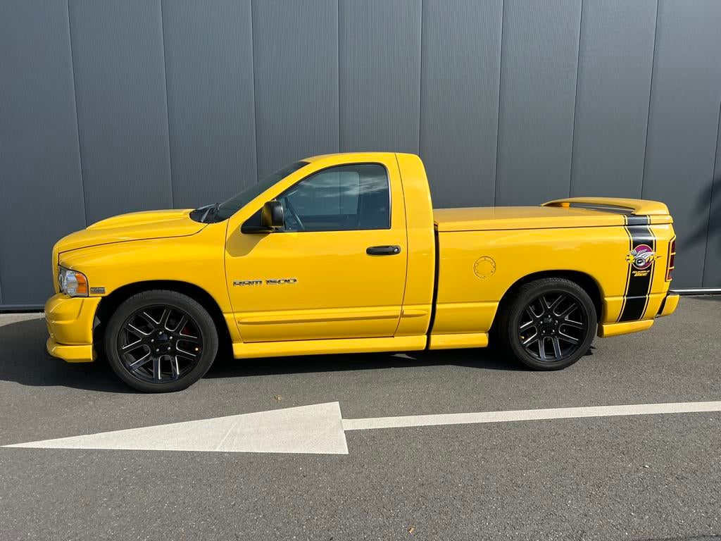 Dodge Ram Rumble Bee Single cab HEMI 5,7 LPG Concoursstaat!!, Automaat, 8 cilinders, Geel, 350 pk