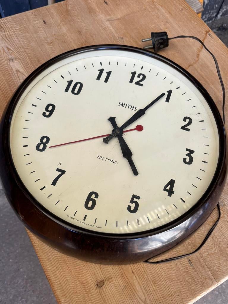 Vintage Engelse stationsklok, Ophalen