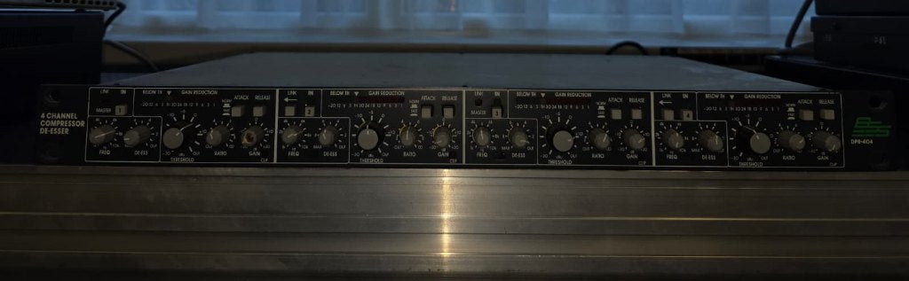BSS DPR 404 4-kanaals compressor/limiter/gate, Ophalen of Verzenden, Gebruikt, Compressor