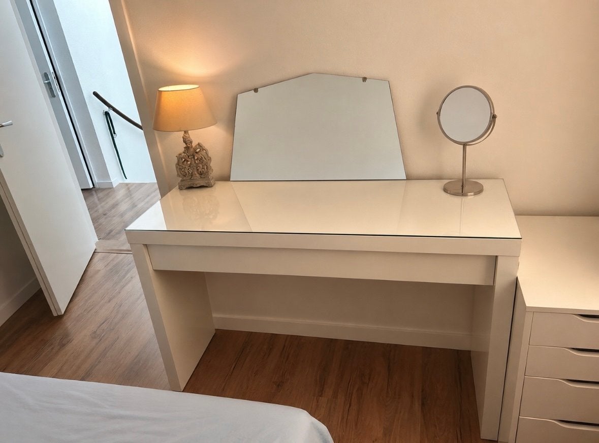 Malm kaptafel ideaal voor make-up, Ophalen, Gebruikt, 100 tot 150 cm, Glas