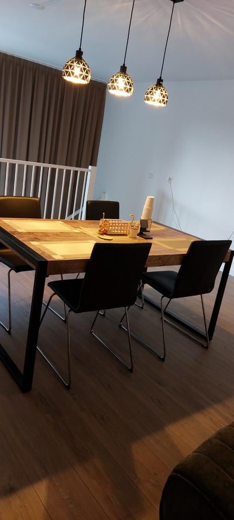 Eethoektafel Newhaven 160x90 cm met glans, Huis en Inrichting, Tafels | Eettafels, Ophalen, 50 tot 100 cm, Zo goed als nieuw, 150 tot 200 cm