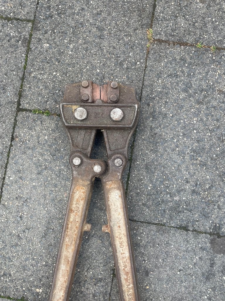 Beton ijzer knipschaar, Ophalen, Zo goed als nieuw, Overige typen