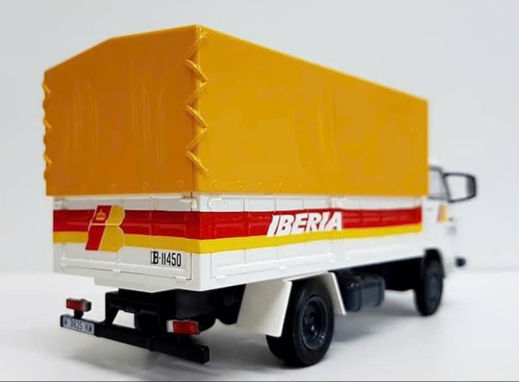 Pegaso Ekus 1210 6 1988 IBERIA 1/43 IXO spaanse serie # 23, Verzenden, Nieuw, Bus of Vrachtwagen, Overige merken