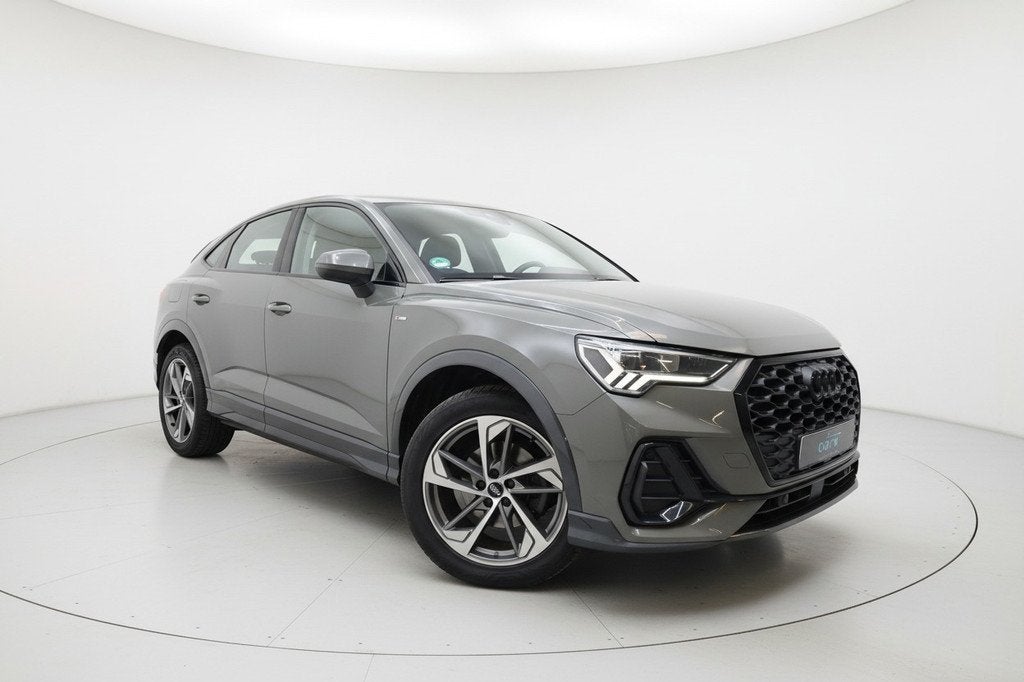 Audi Q3 Sportback 35 TFSI S LINE KEYLESS VIRTUAL ACC CAMERA, Auto's, Audi, Zwart, 4 cilinders, 150 pk, 1505 kg
