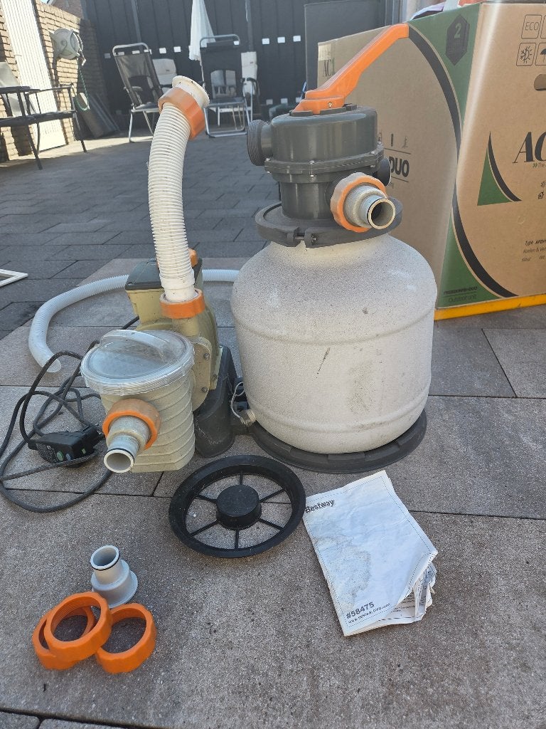 Zandfilter pomp ook geschikt voor wattenbollen., Ophalen, Gebruikt, Zwembadpomp
