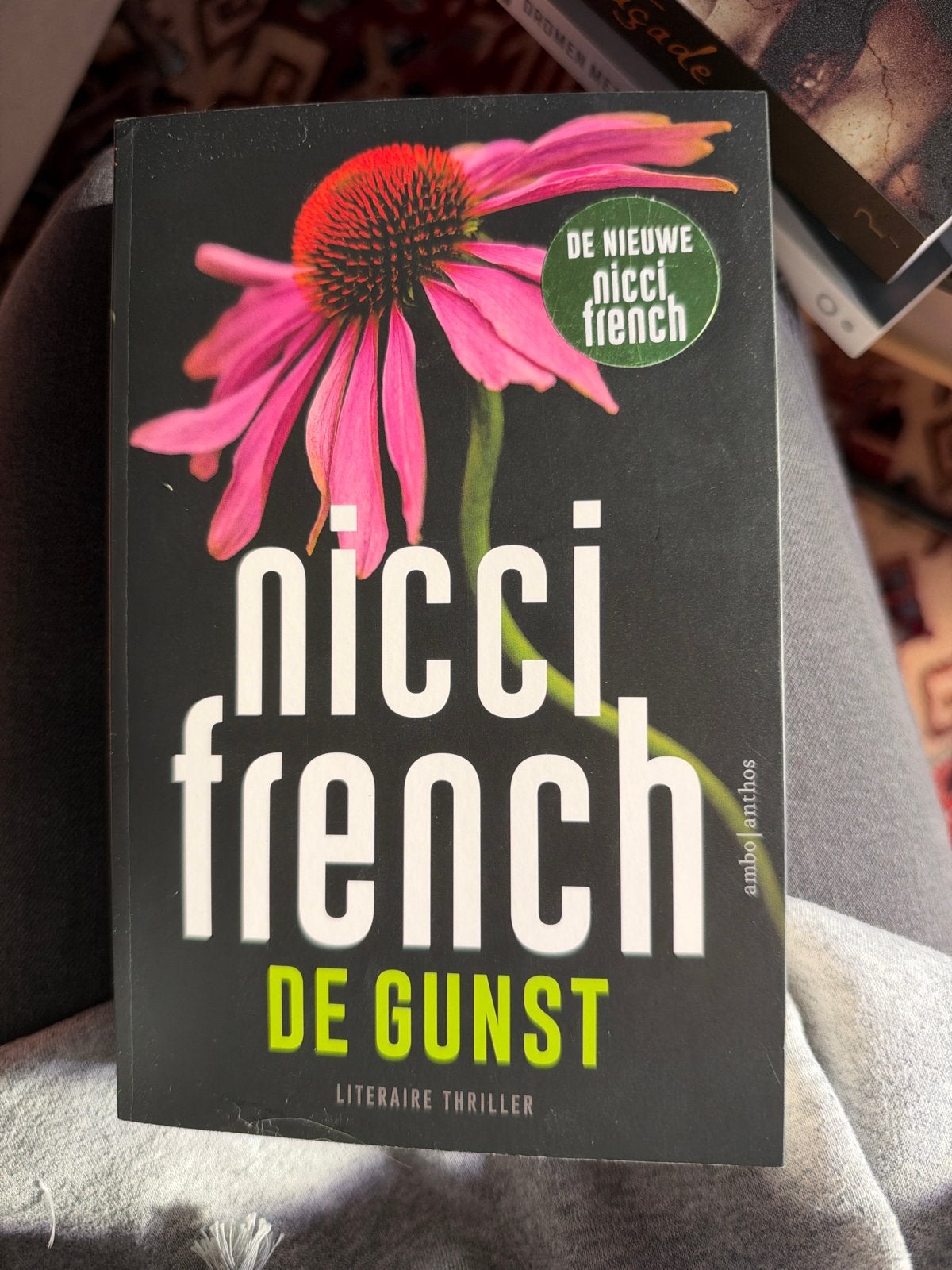 Nicci French - De Gunst (Gesigneerd), Boeken, Ophalen, Zo goed als nieuw, Europa overig