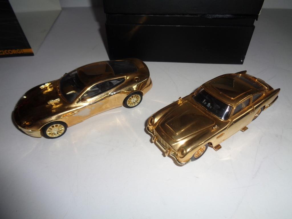 Corgi James Bond 007 Die Another Day 40th Anniversary Set, Ophalen of Verzenden, Zo goed als nieuw, Film, Beeldje, Replica of Model