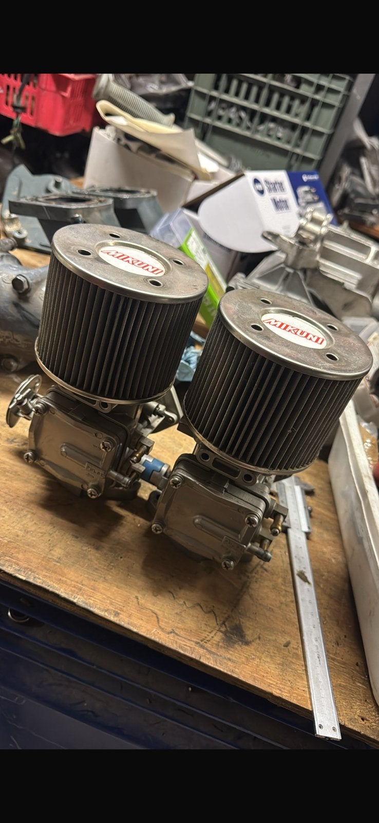GEZOCHT !!!dual carberateur 44 mm mikuni, Watersport en Boten, Ophalen, Zo goed als nieuw