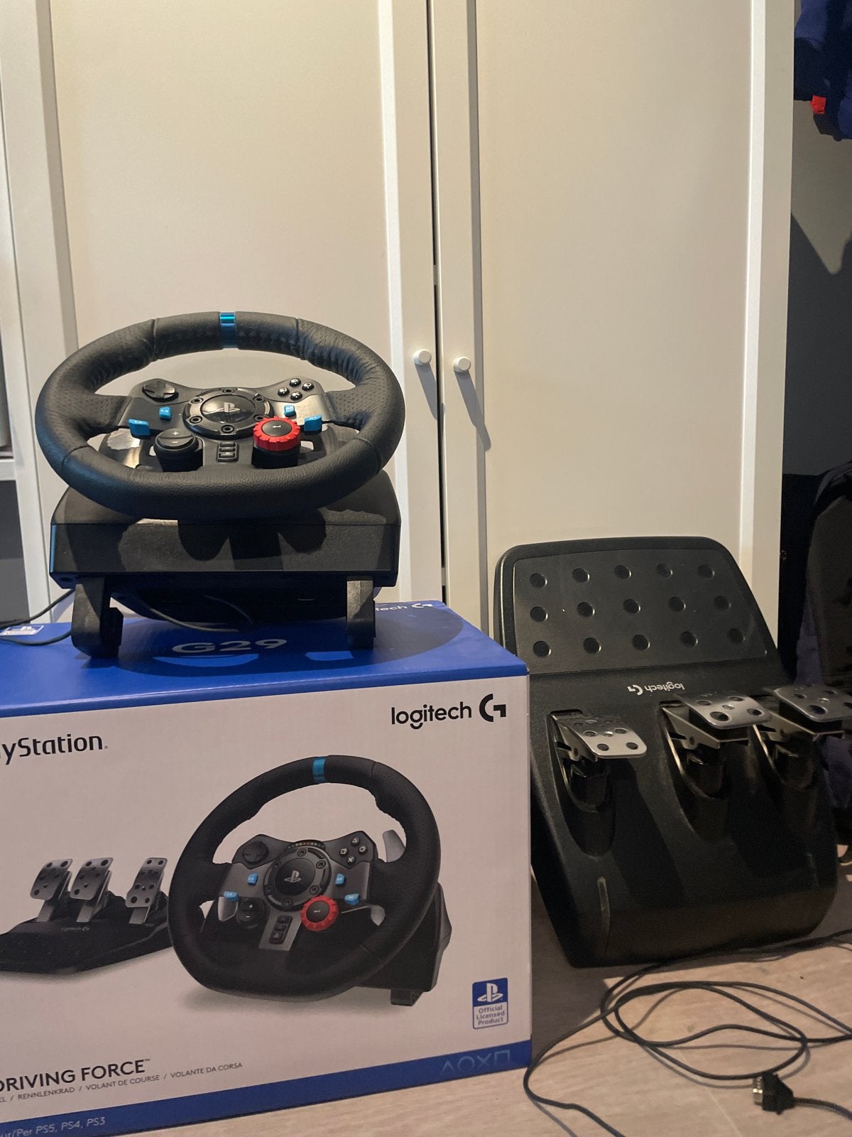 Logitech G29 Driving Force racestuur voor PlayStation, Spelcomputers en Games, Ophalen of Verzenden, Zo goed als nieuw, Stuur of Pedalen