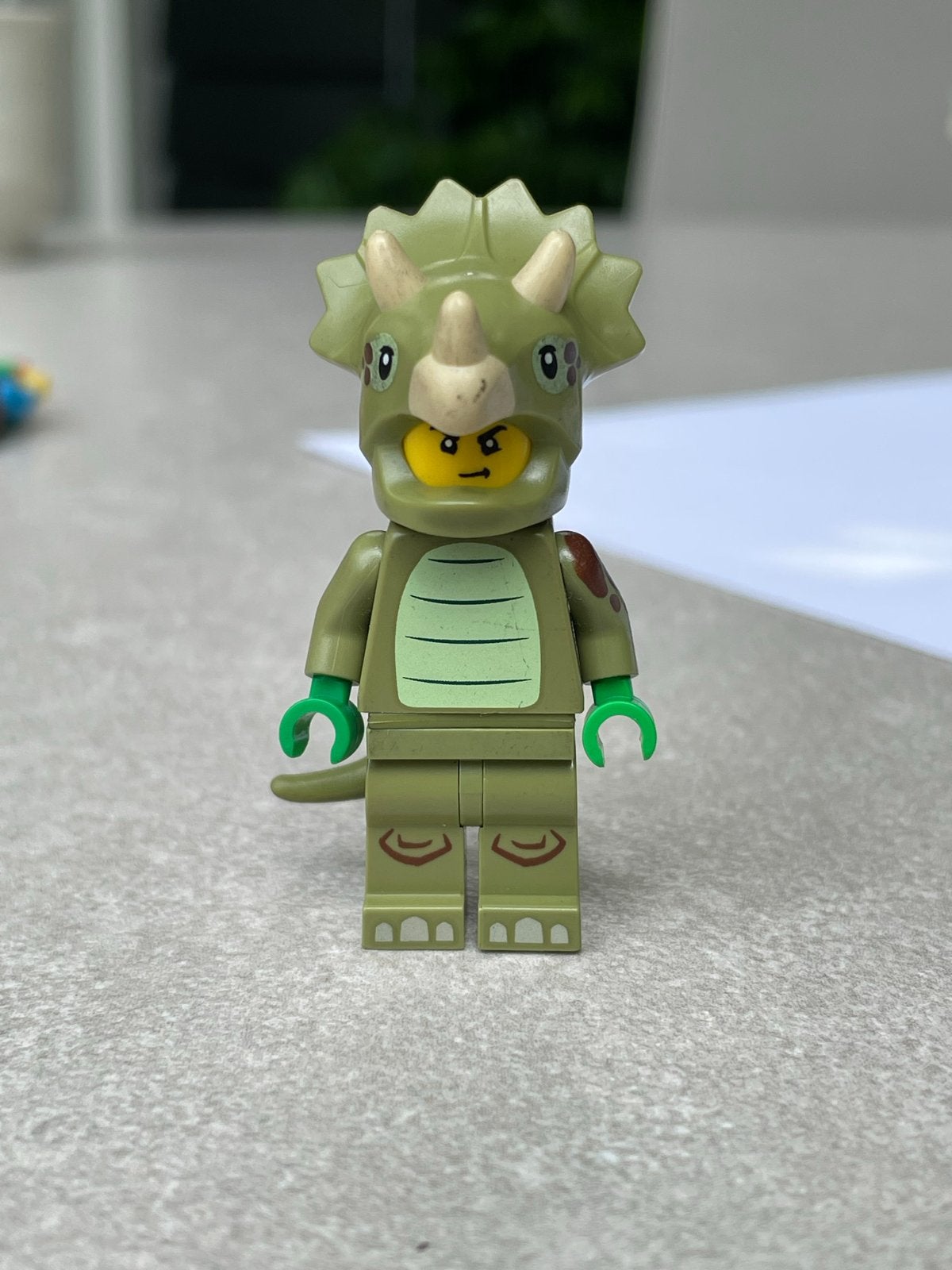 LEGO Minifiguur Serie 25 Triceratops Kostuum Fan 2024, Ophalen, Zo goed als nieuw