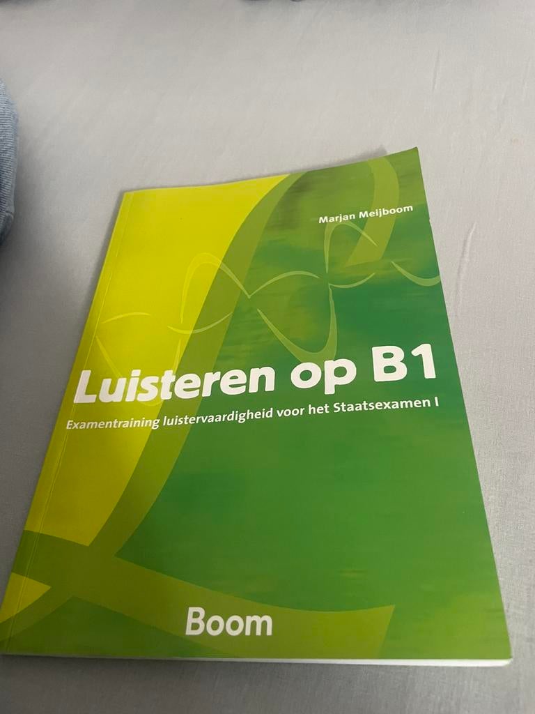 GERESERVEERD NT2 Luisteren op B1 boek – zonder code, Boeken, Ophalen of Verzenden, Zo goed als nieuw