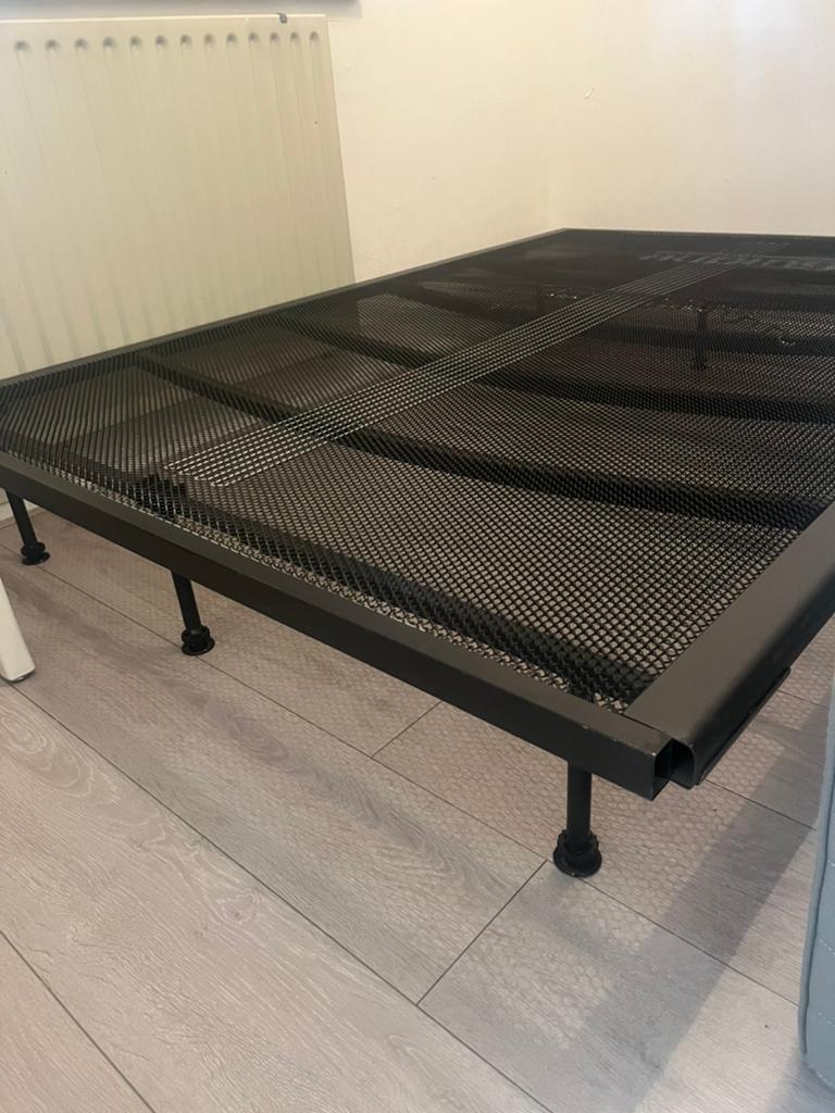 Spiraalbodem AUPING 140-200 met afneembare potenGoed cond., Ophalen of Verzenden, Zo goed als nieuw, Tweepersoons, 140 cm