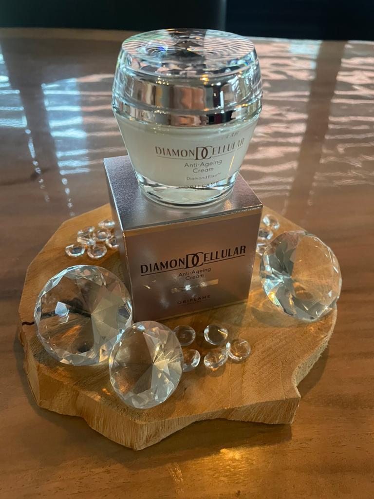 Diamand Cellulair creme nieuw, Ophalen of Verzenden, Nieuw, Gehele gezicht