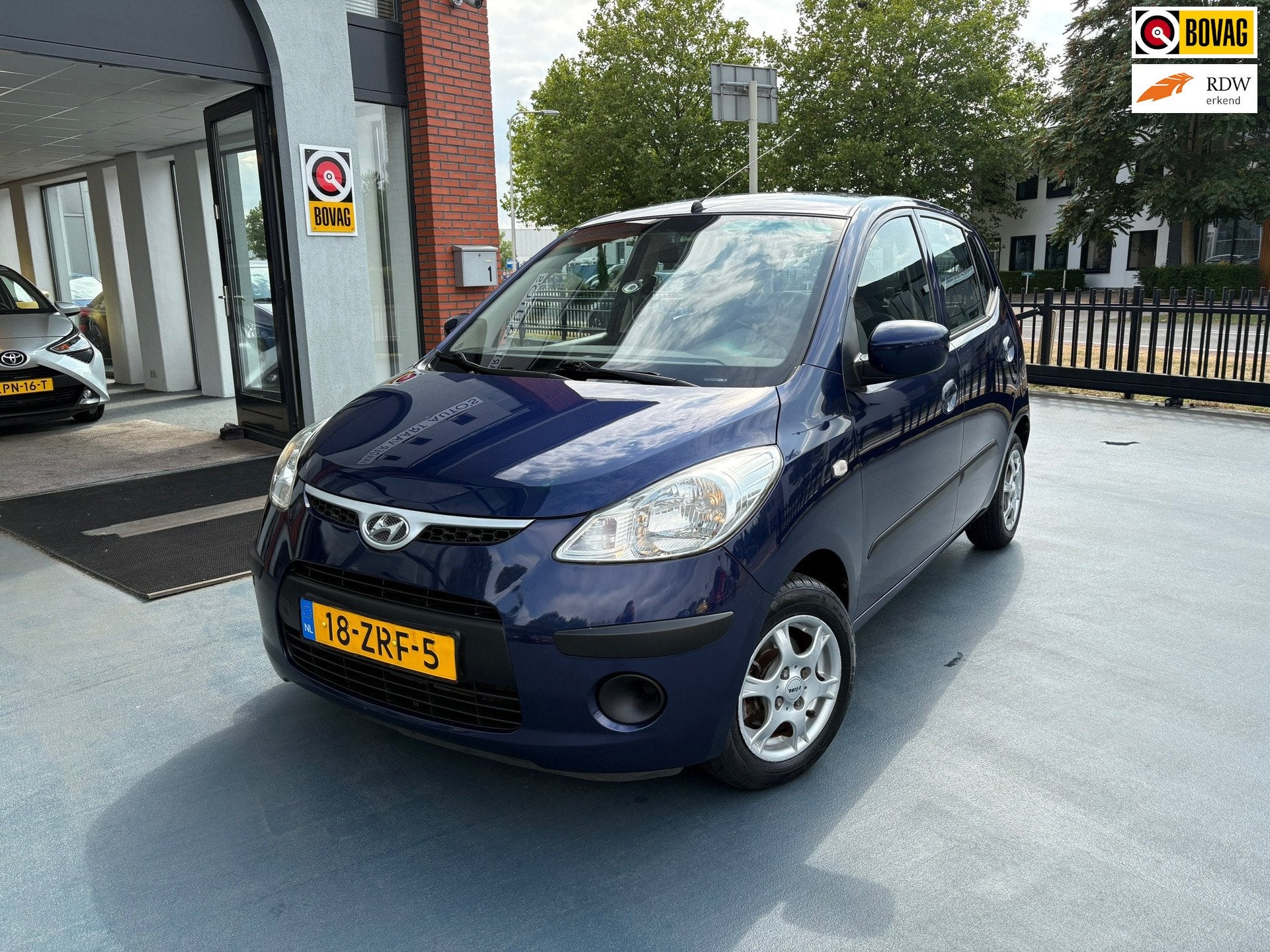 Hyundai I10 1.1 Dynamic AIRCO NIEUWE APK, Auto's, Voorwielaandrijving, 31 €/maand, 4 cilinders, Bedrijf
