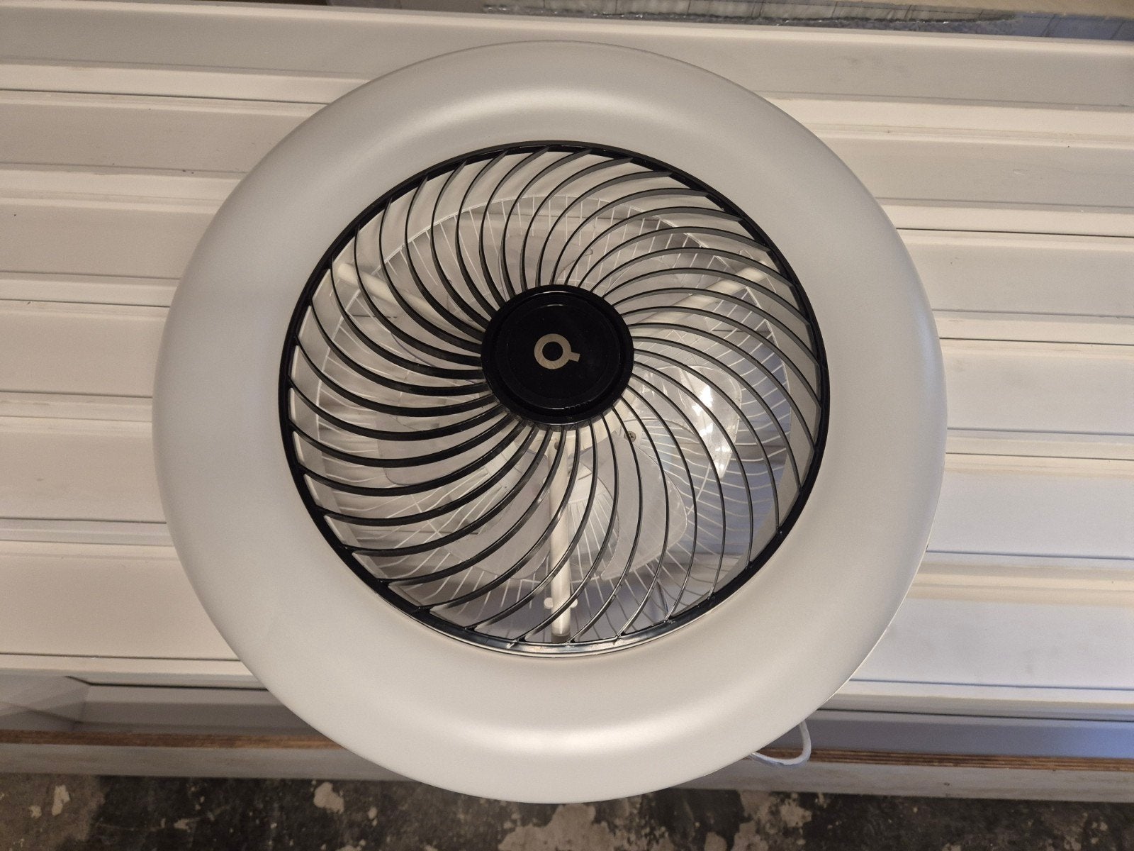 Wandventilator - Compact en Stijlvol Design, Witgoed en Apparatuur, Ventilatoren, Ophalen of Verzenden, Gebruikt, Overige