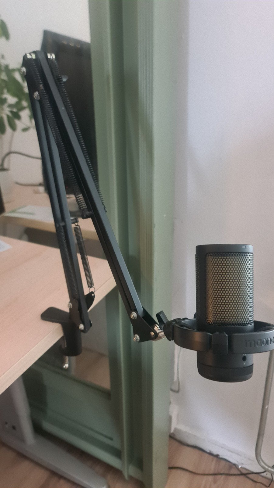 Maono USB Condensator Microfoon met Armstandaard, Ophalen of Verzenden, Zo goed als nieuw, Studiomicrofoon
