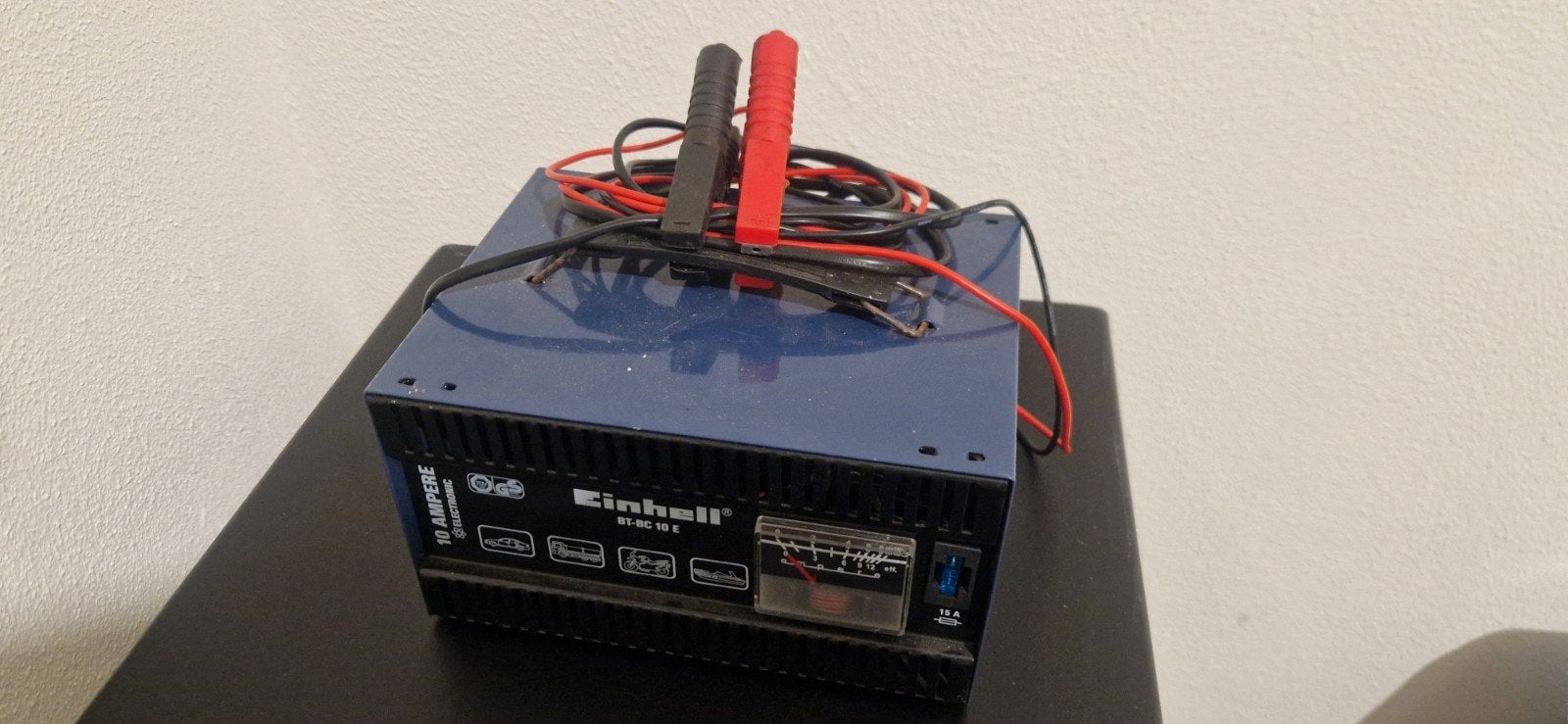 Einhell BT-BC 10 E Acculader 10 Ampere, Auto-onderdelen, Accu's en Toebehoren, Universele onderdelen, Gebruikt, Ophalen of Verzenden