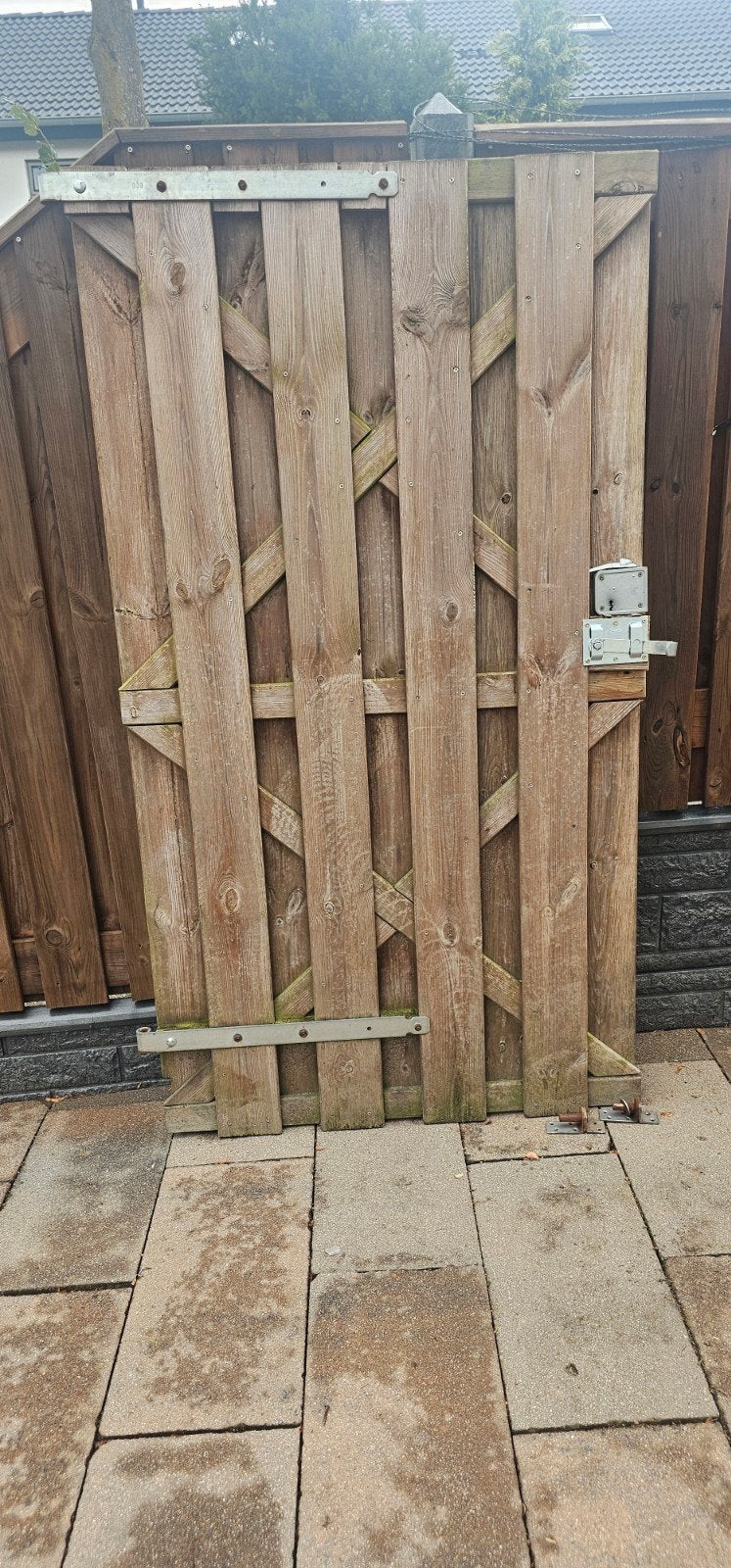 Houten tuinpoort met slot 2 sleutels en scharnieren, Tuin en Terras, Ophalen, Met poort, Gebruikt, Tuinhek