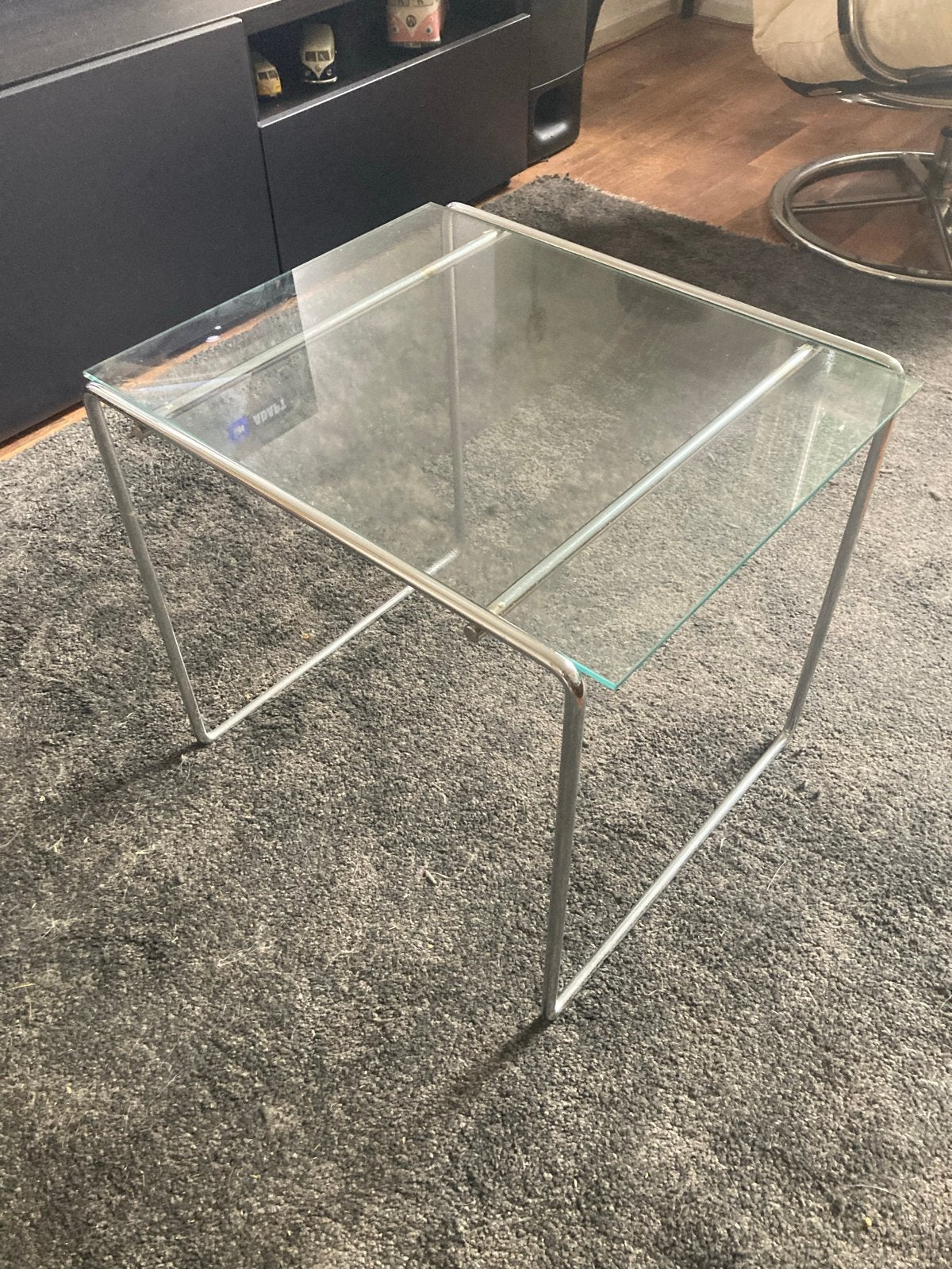 Glazen bijzettafel met metalen frame, Minder dan 50 cm, Gebruikt, 50 tot 100 cm, Vierkant