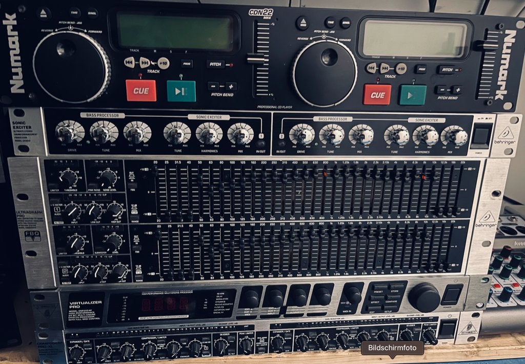 Behringer Limiter compressor Reloop versterker dubbele CD., Verzenden, Gebruikt, Zender