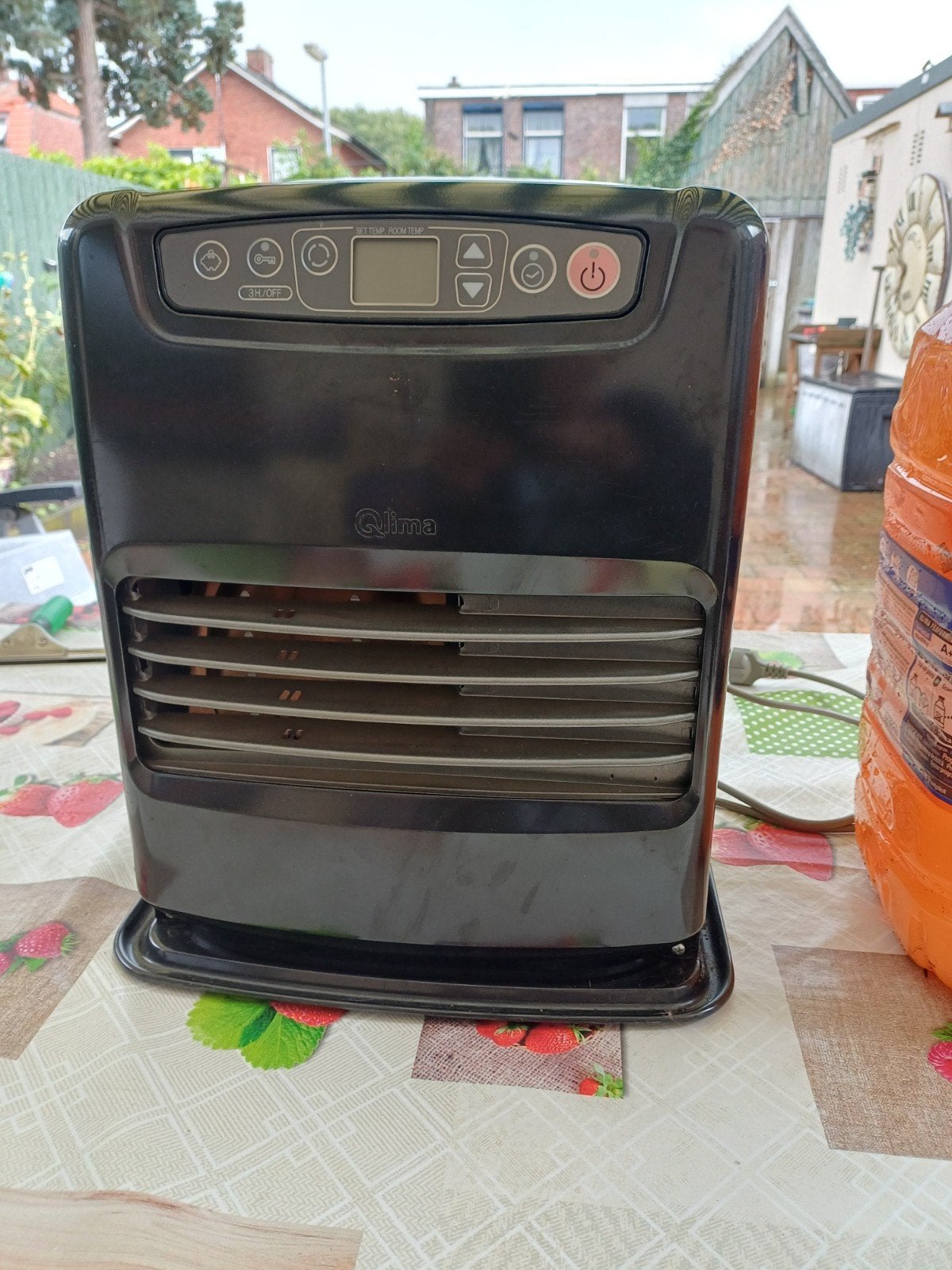 zgan luxe qlima orginele laserkachel t.c 2.serienummer 3320, Ophalen of Verzenden, Zo goed als nieuw, Overige brandstoffen, Petroleumkachel