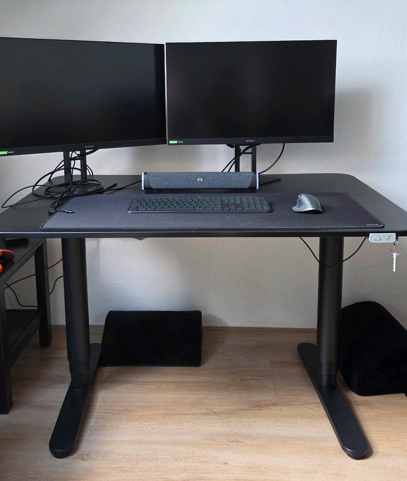 IKEA Bekant Bureau 120x80 cm Elektrisch Verstelbaar, Huis en Inrichting, Bureaus, Ophalen, Gebruikt, 120 cm, IKEA