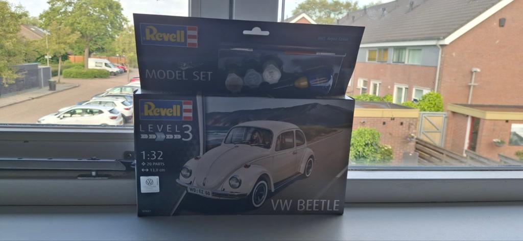 Revell VW Beetle 1:32 model set, Ophalen of Verzenden, Zo goed als nieuw, Auto, SIKU
