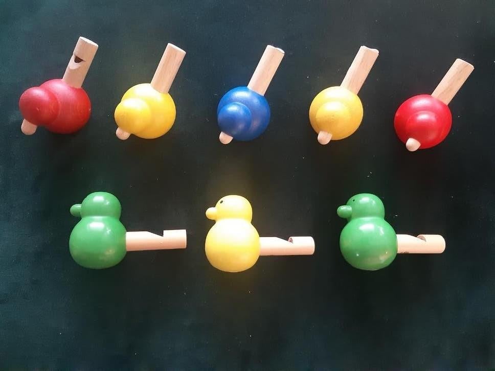 8 houten vogelfluitjes. Nieuw. Traktatie., Ophalen of Verzenden