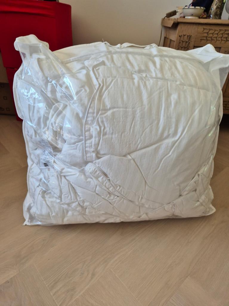 Hema Dekbed 240x220 cm - Warm - Zo goed als nieuw, Ophalen, Wit, Tweepersoons, Deken of Dekbed