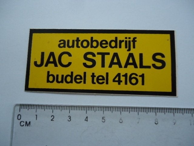 sticker oud BUDEL Jac Staals autobedrijf auto retro, Verzamelen, Stickers, Verzenden, Zo goed als nieuw, Bedrijf of Vereniging