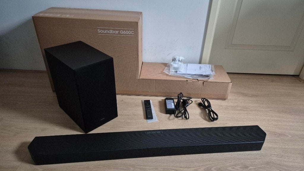 Samsung HW-Q600C soundbar - nieuwstaat!, Audio, Tv en Foto, Soundbars, Ophalen, Met externe subwoofer, Zo goed als nieuw