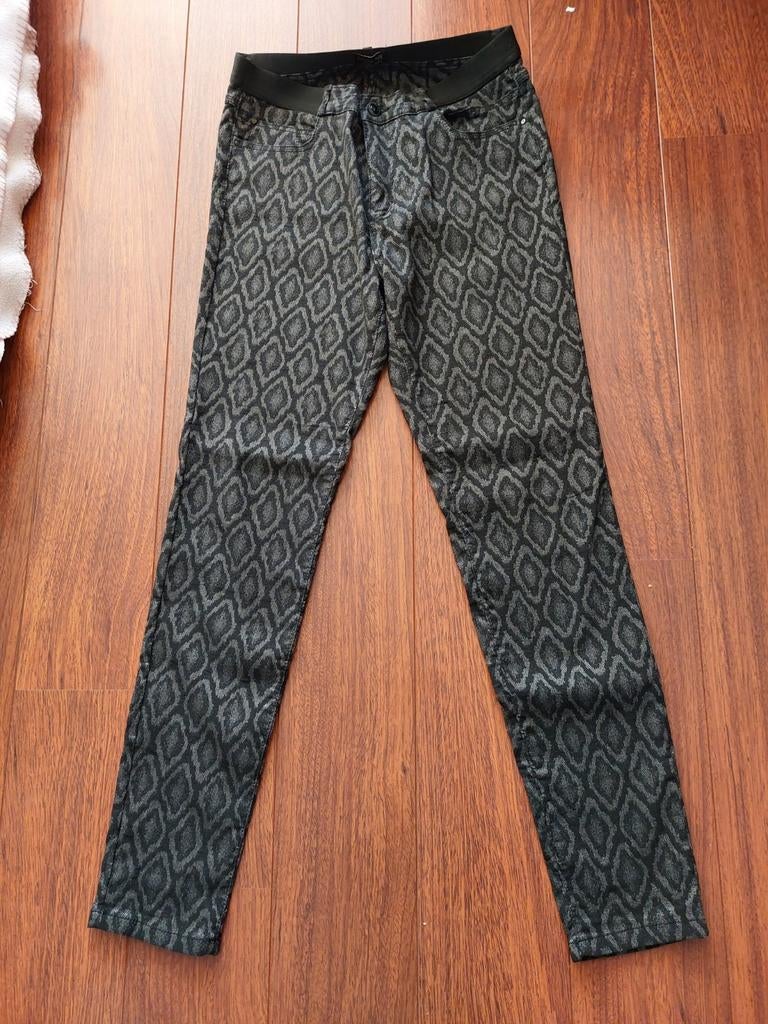 Parami Collection high waist( Diamond), Maat 38/40 (M), Zwart, Ophalen of Verzenden, Zo goed als nieuw