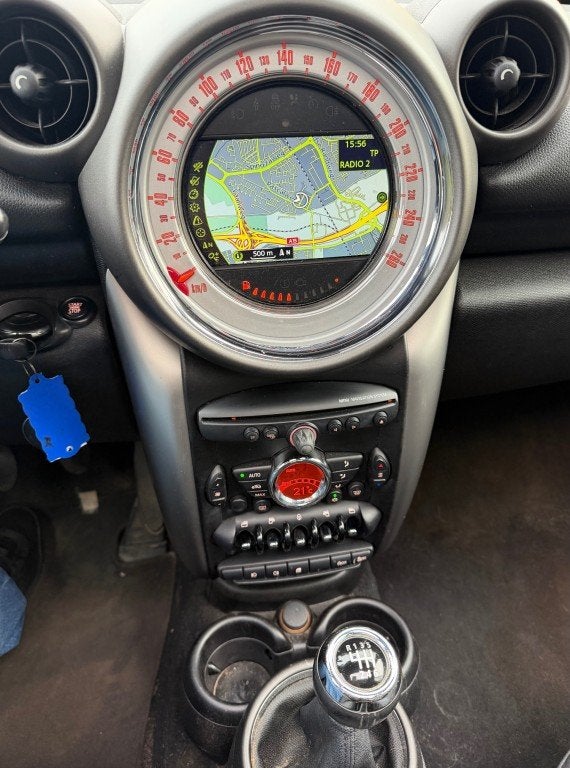 Mini COUNTRYMAN 1.6 Cooper Chili CLIMA NAVI PANO PDC LMV RIJ, Voorwielaandrijving, Euro 5, Gebruikt, 4 stoelen