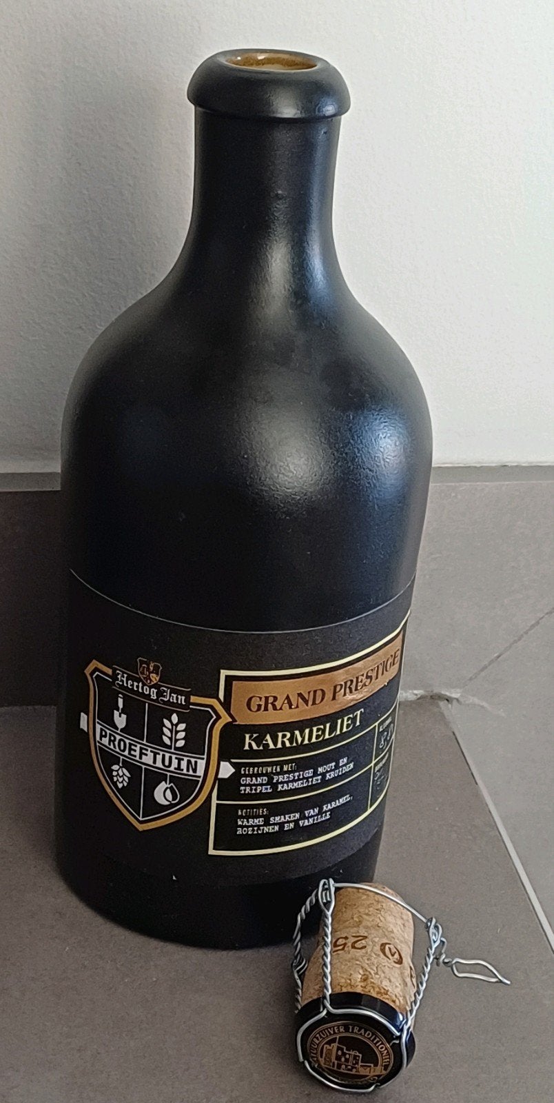 Lege bierfles Grand Prestige Karmeliet, Proeftuin Hertog Jan, Verzamelen, Ophalen of Verzenden, Nieuw, Flesje(s), Hertog Jan