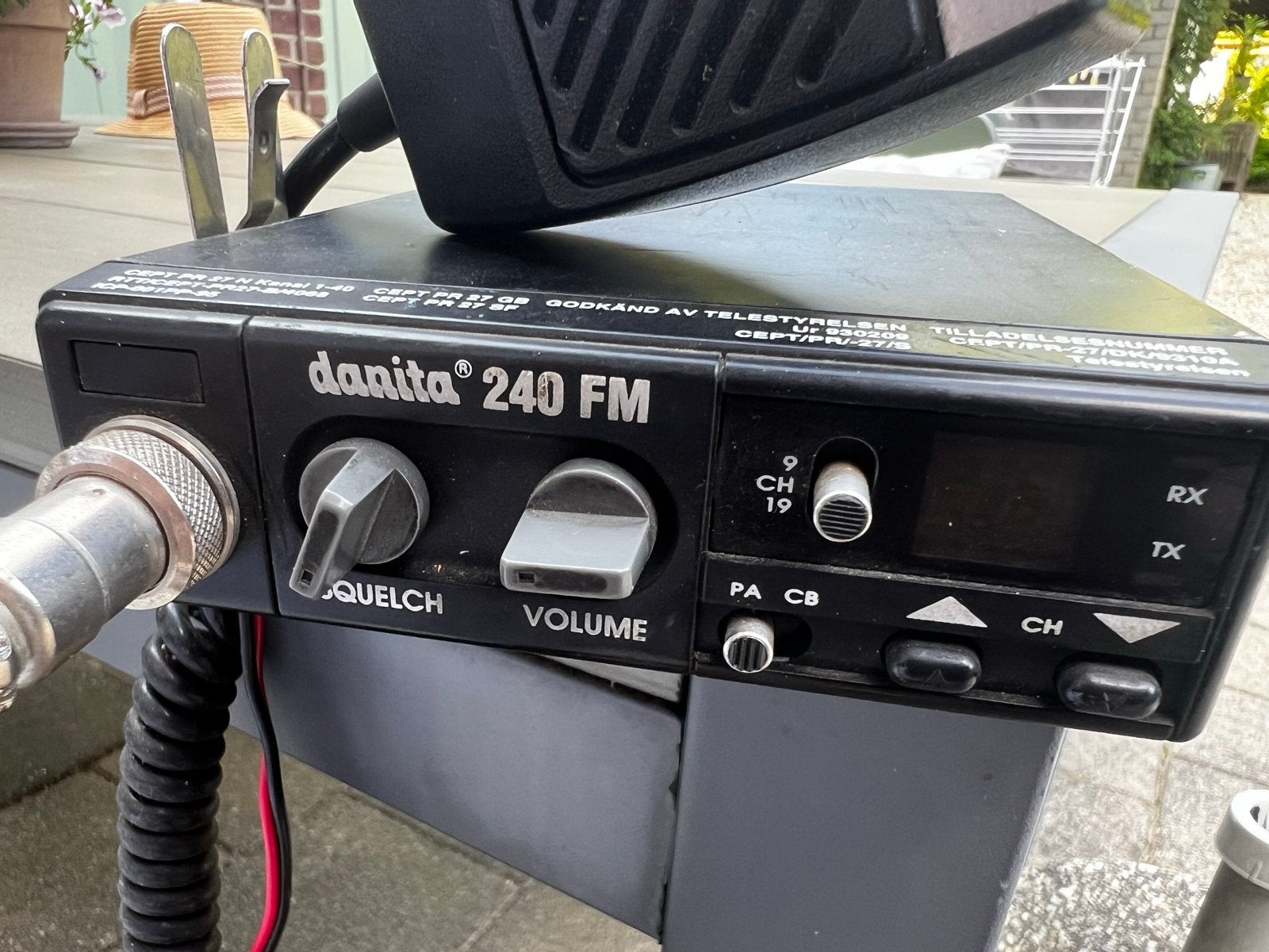 Danita 240 FM CB Radio - 40 Kanalen, 4 Watt, Ophalen of Verzenden, Gebruikt, Zender en Ontvanger