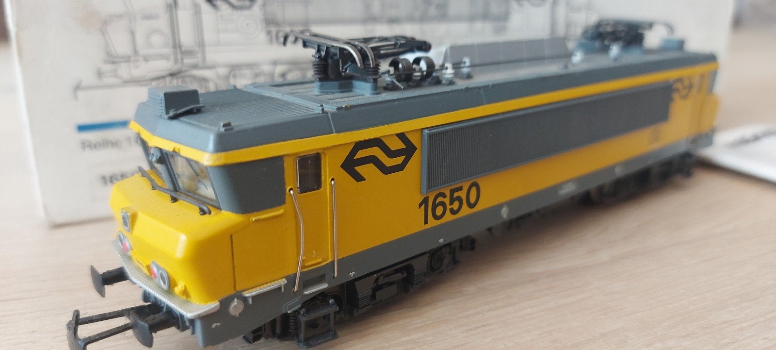 Märklin NS 1650 de Den Haag e-loc artnr 3526 in pvp, Hobby en Vrije tijd, Modeltreinen | H0, Wisselstroom, Locomotief, Ophalen of Verzenden