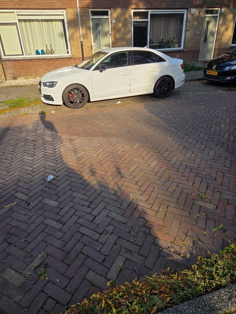 Audi A3 1.4TFSI 110KW COD Sedan S-tr 2016 Wit, Auto's, Leder en Stof, Wit, Origineel Nederlands, 1395 cc