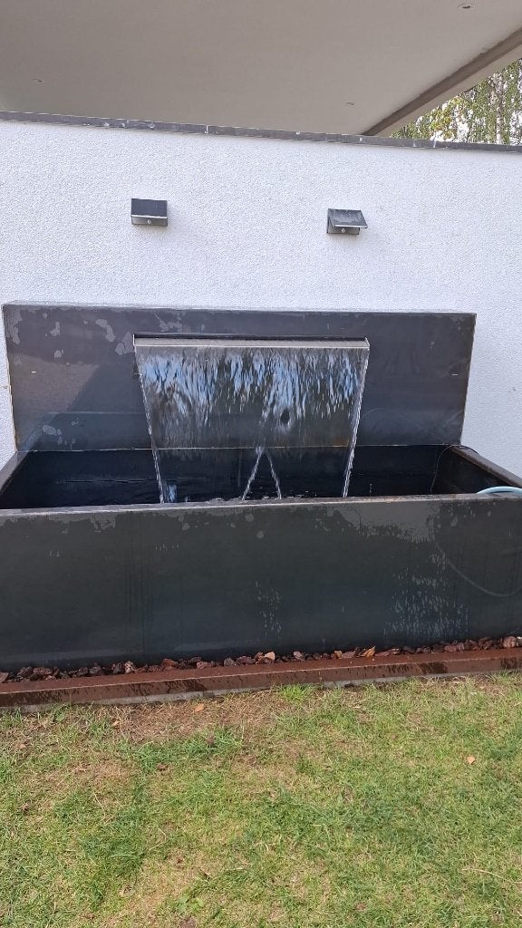 Foto 17 van Cortenstaal bloembakken 200*40*40 €220 ook maatwerk