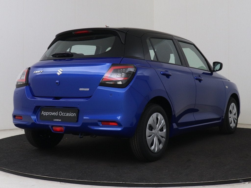 Suzuki Swift 1.2 Comfort Smart Hybrid *OP=OP* (bj 2026), Auto's, Voorwielaandrijving, 12 maanden, Stof, Zwart