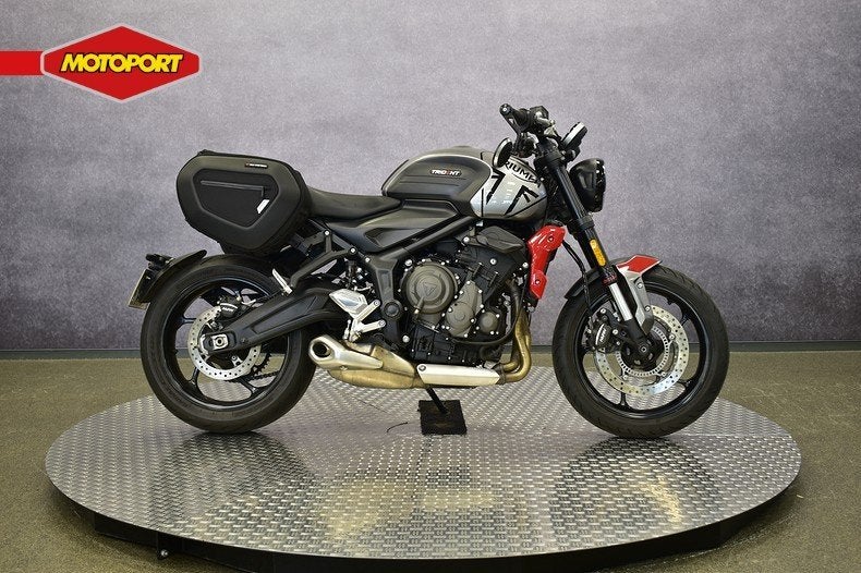 Triumph TRIDENT 660 (bj 2021), Motoren, Motoren | Triumph, Bedrijf, Naked bike