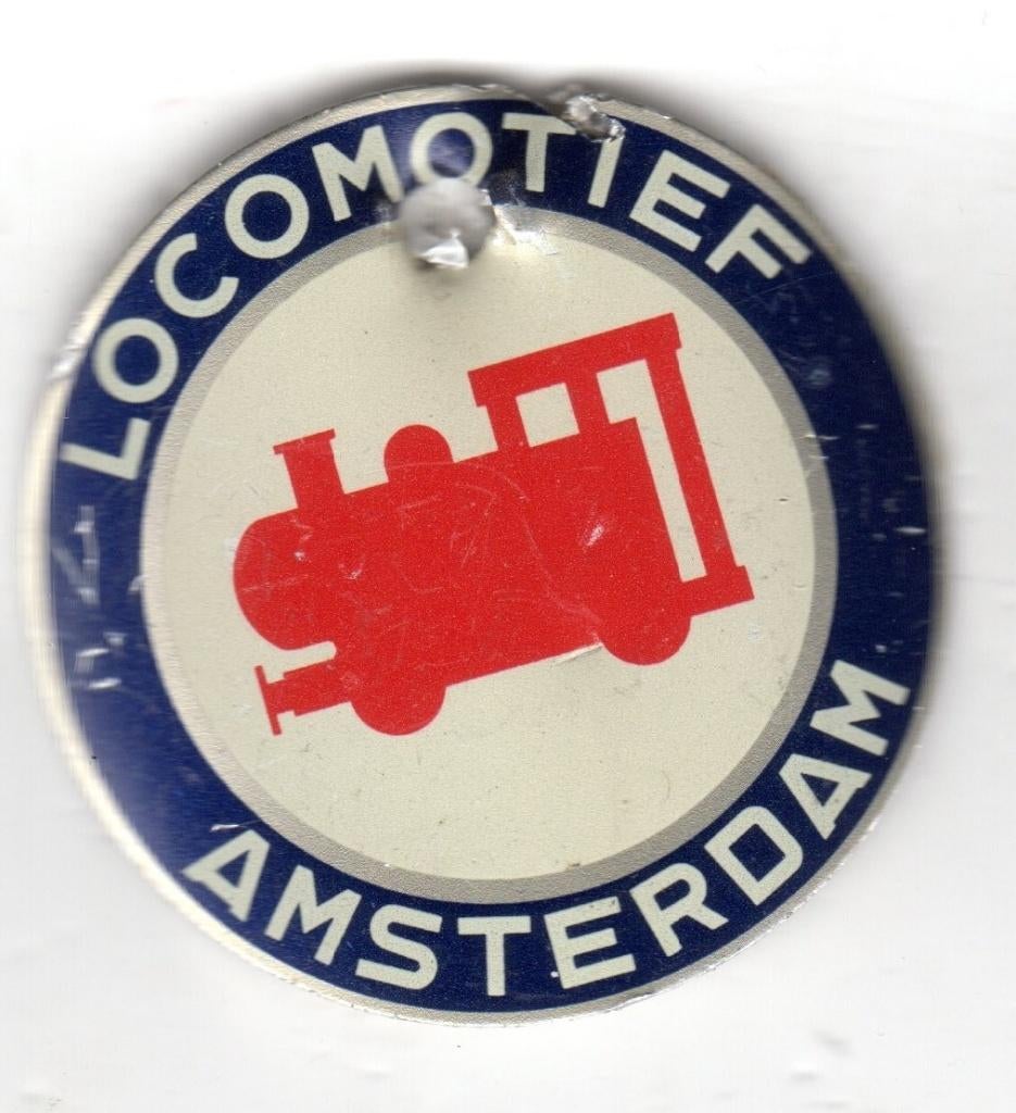 BALHOOFDPLAATJE LOCOMOTIEF RIJWIELEN AMSTERDAM, Verzamelen, Merken en Reclamevoorwerpen, Verzenden, Overige typen