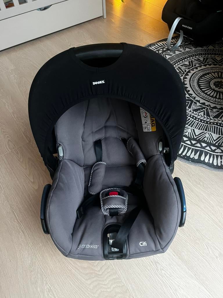Maxi cosi citi, Ophalen, Autogordel, Zo goed als nieuw, 0 t/m 13 kg