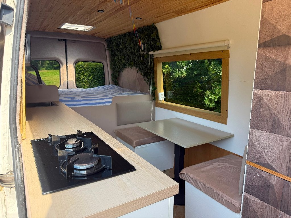 Caravans And Camping VW
